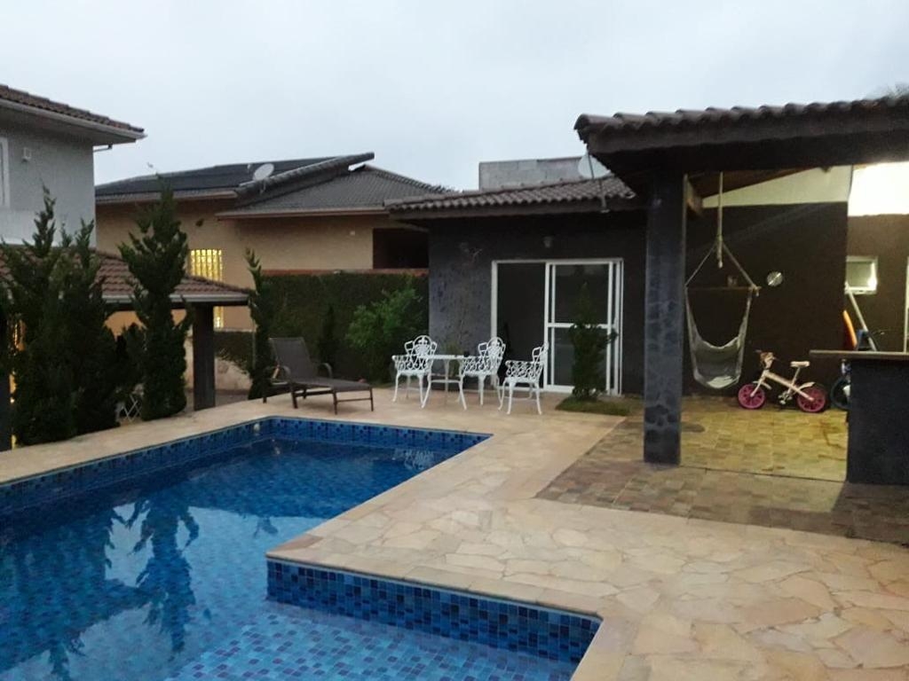 Casa à venda com 4 quartos, 300m² - Foto 6