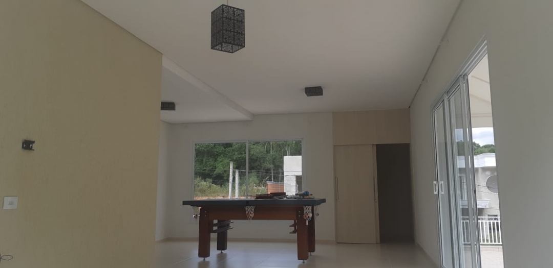 Casa à venda com 4 quartos, 240m² - Foto 17