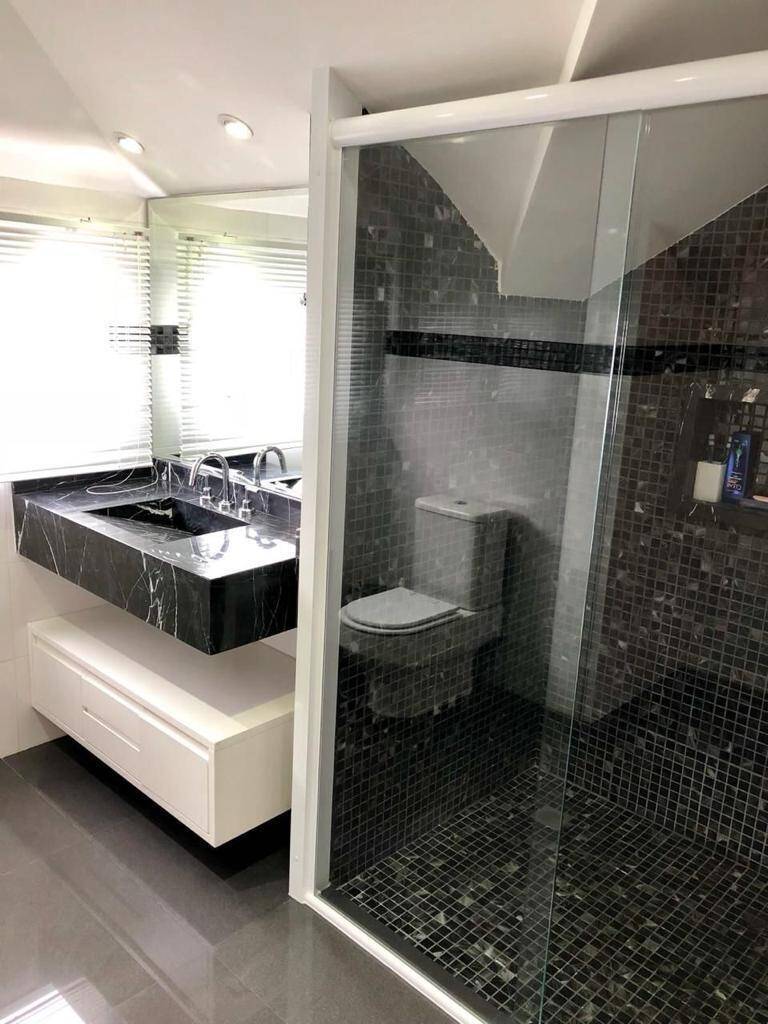 Casa à venda com 5 quartos, 10m² - Foto 31