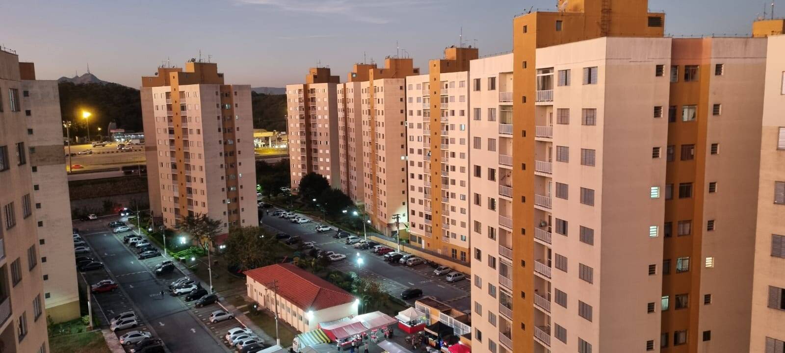 Apartamento à venda com 2 quartos, 60m² - Foto 3