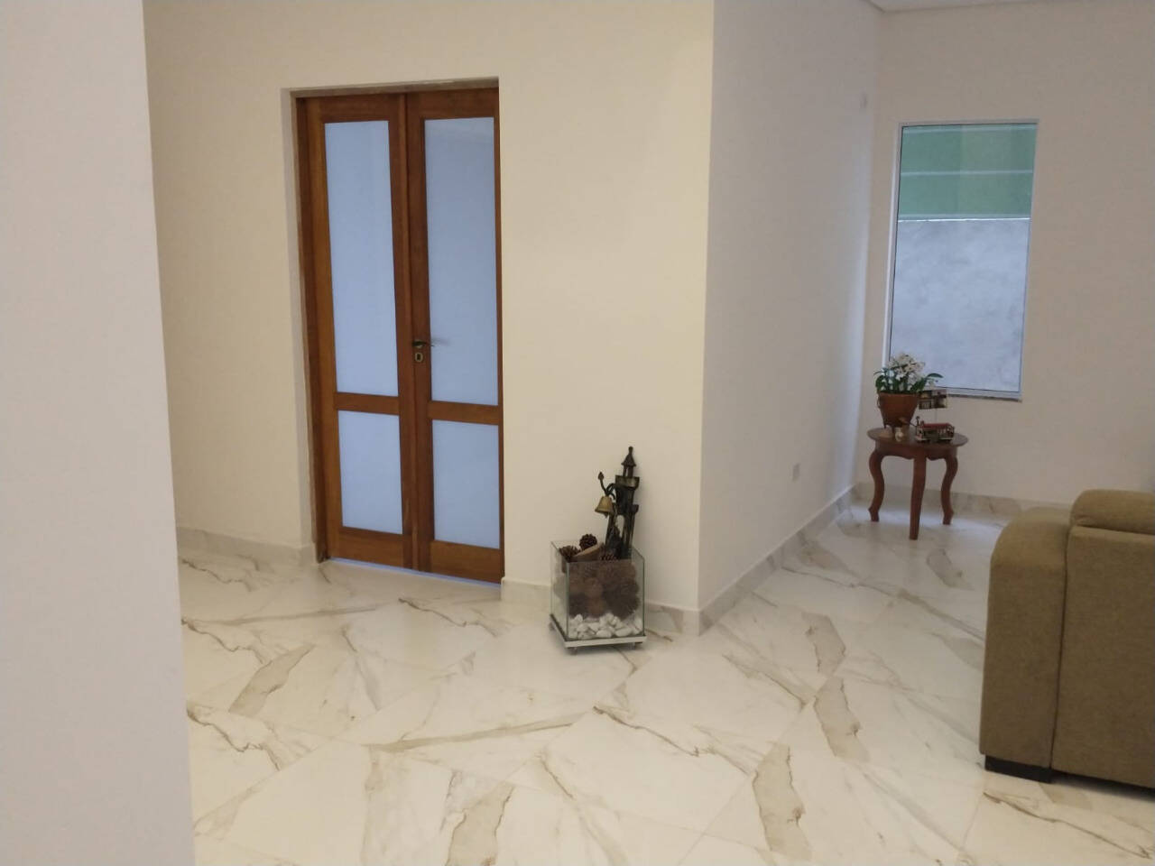 Casa à venda com 4 quartos, 300m² - Foto 3