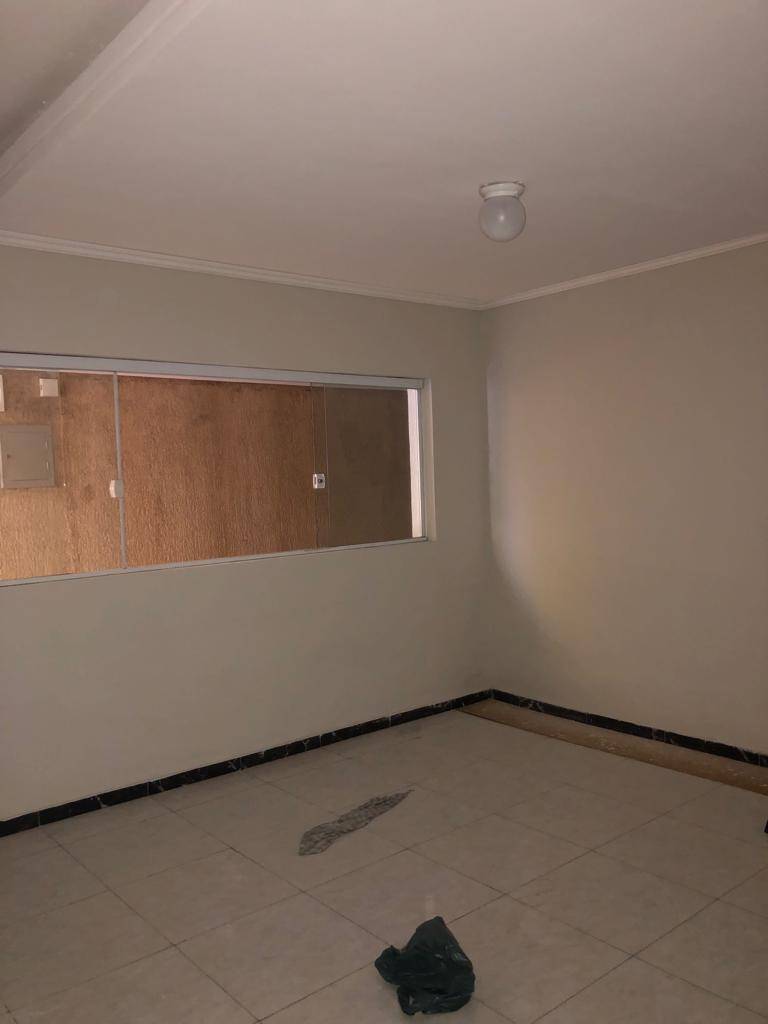 Casa à venda com 3 quartos, 400m² - Foto 8