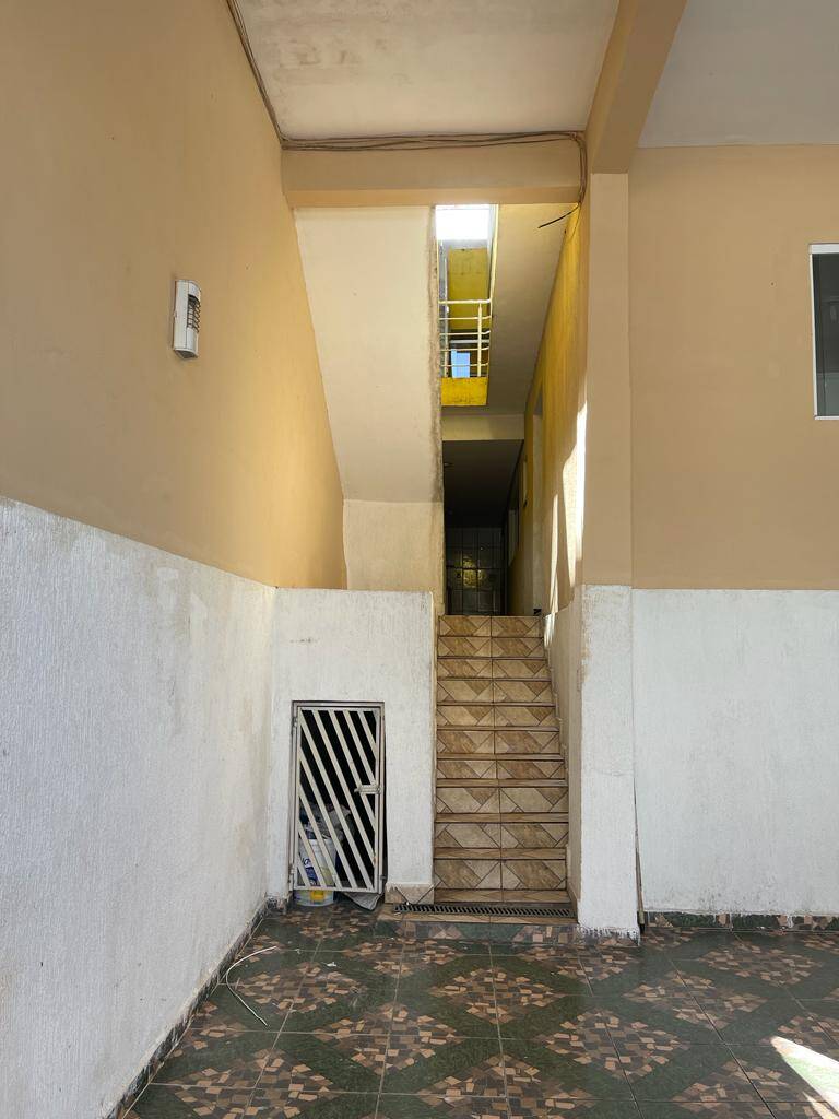 Casa à venda com 3 quartos, 400m² - Foto 4