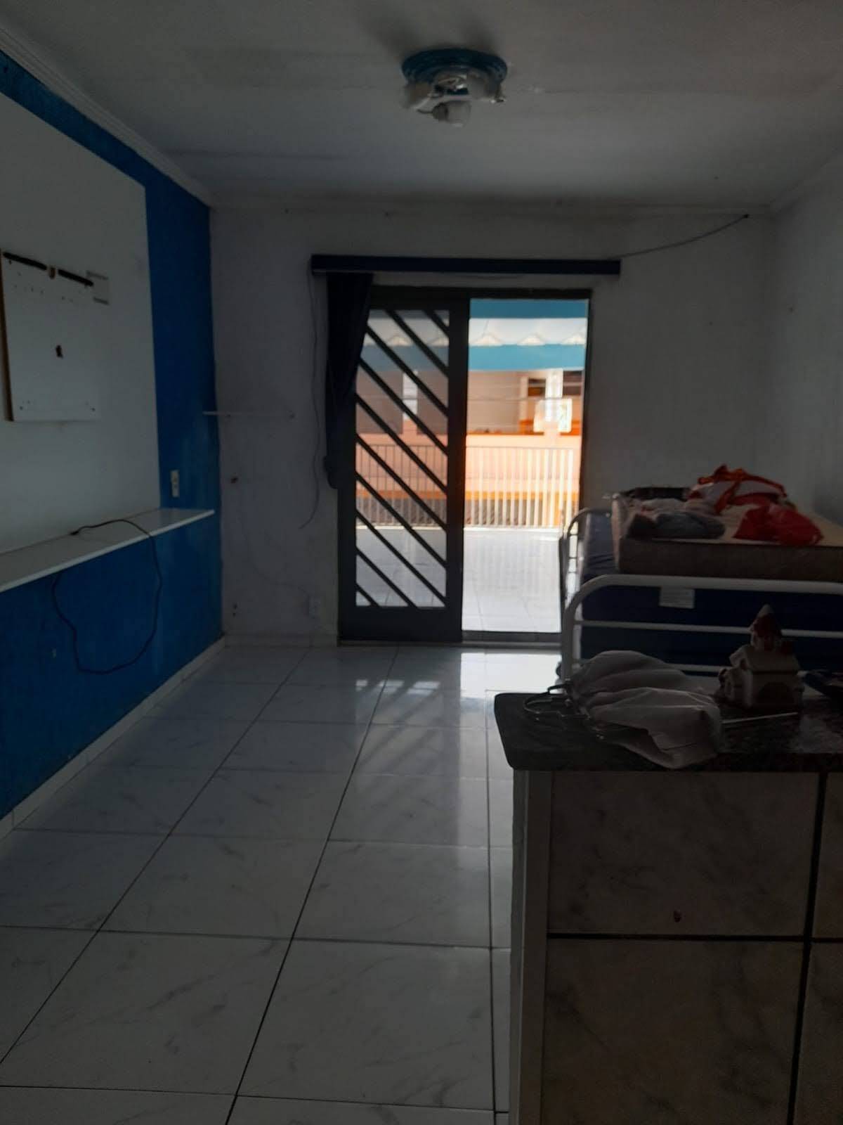 Casa à venda com 5 quartos, 180m² - Foto 8