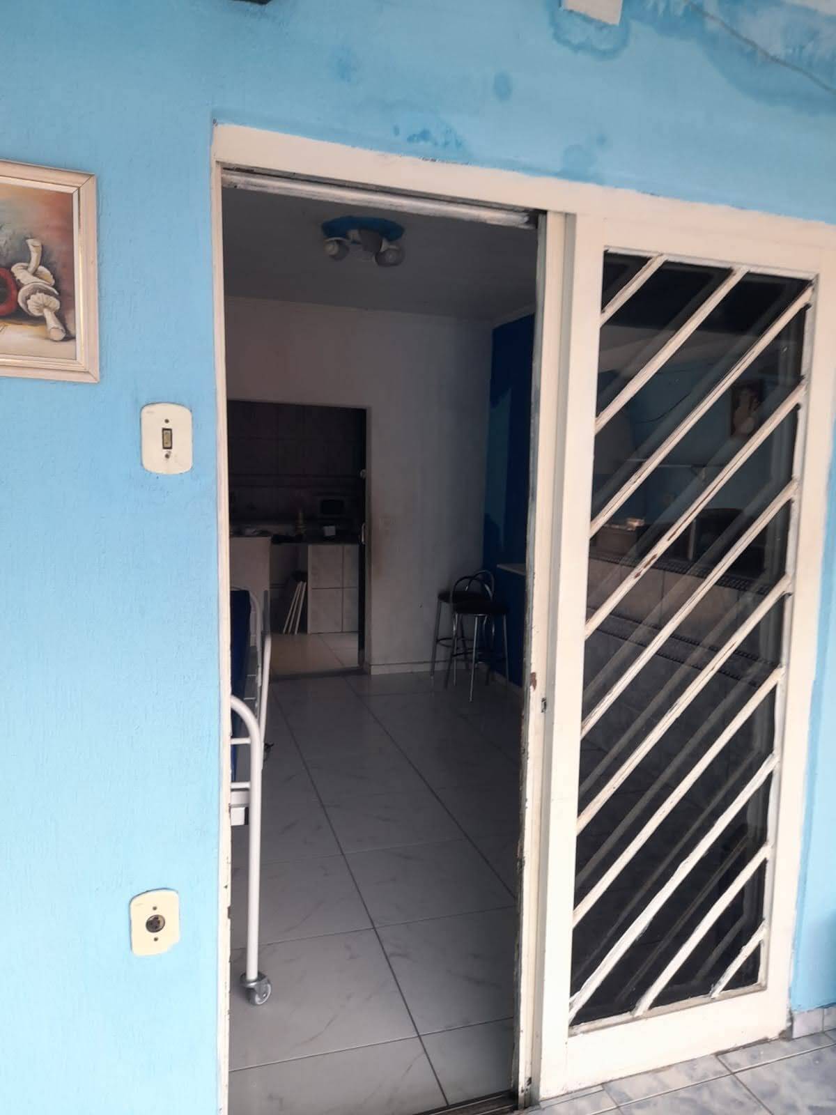 Casa à venda com 5 quartos, 180m² - Foto 9