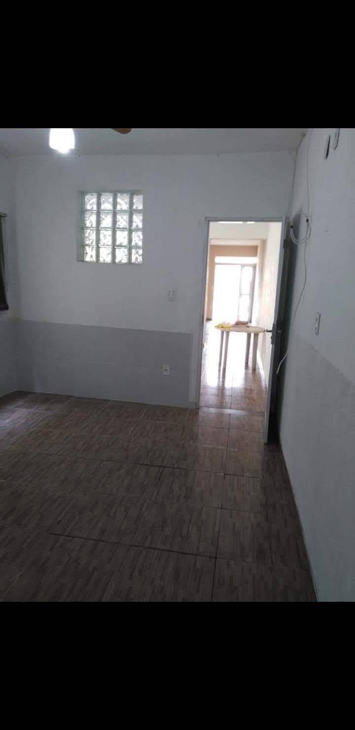 Casa à venda com 3 quartos, 200m² - Foto 7