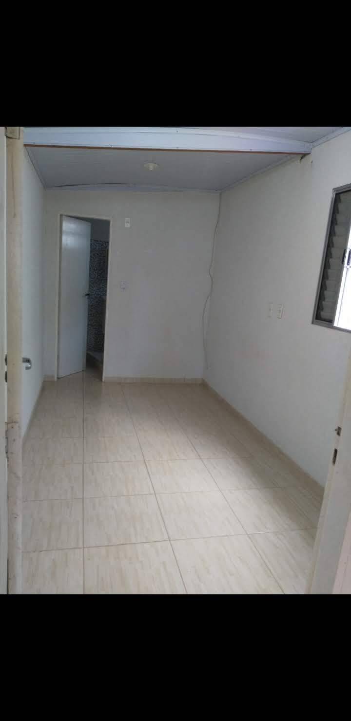 Casa à venda com 3 quartos, 200m² - Foto 10