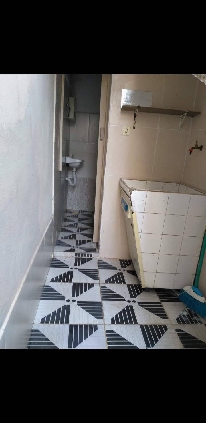 Casa à venda com 3 quartos, 200m² - Foto 18