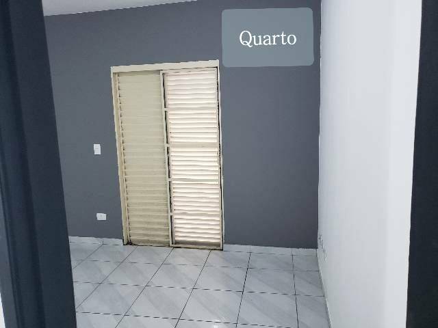 Casa à venda com 2 quartos, 70m² - Foto 9