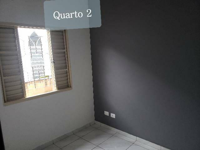 Casa à venda com 2 quartos, 70m² - Foto 11