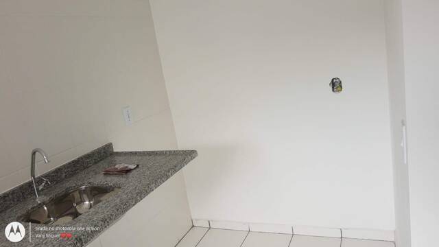 Apartamento à venda com 3 quartos, 10m² - Foto 3