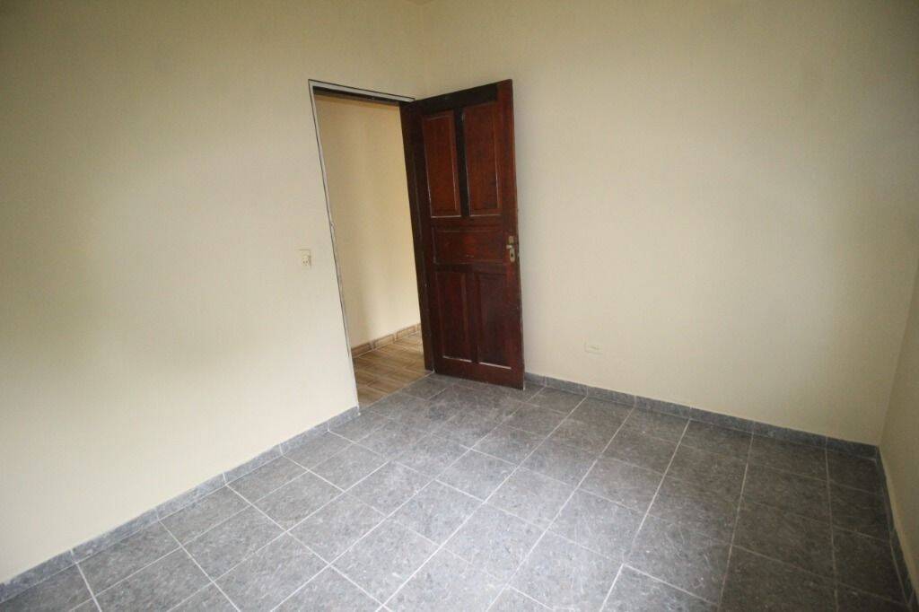 Casa à venda com 3 quartos, 107m² - Foto 9